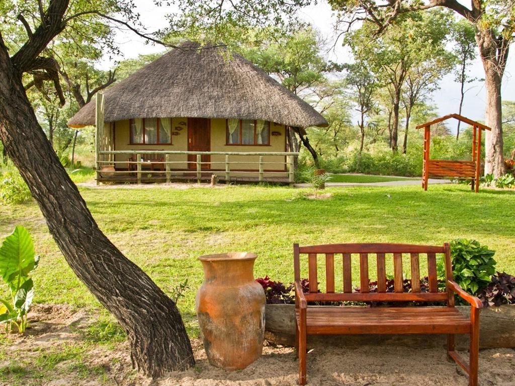 Gondwana Hakusembe River Lodge Rundu Exterior photo