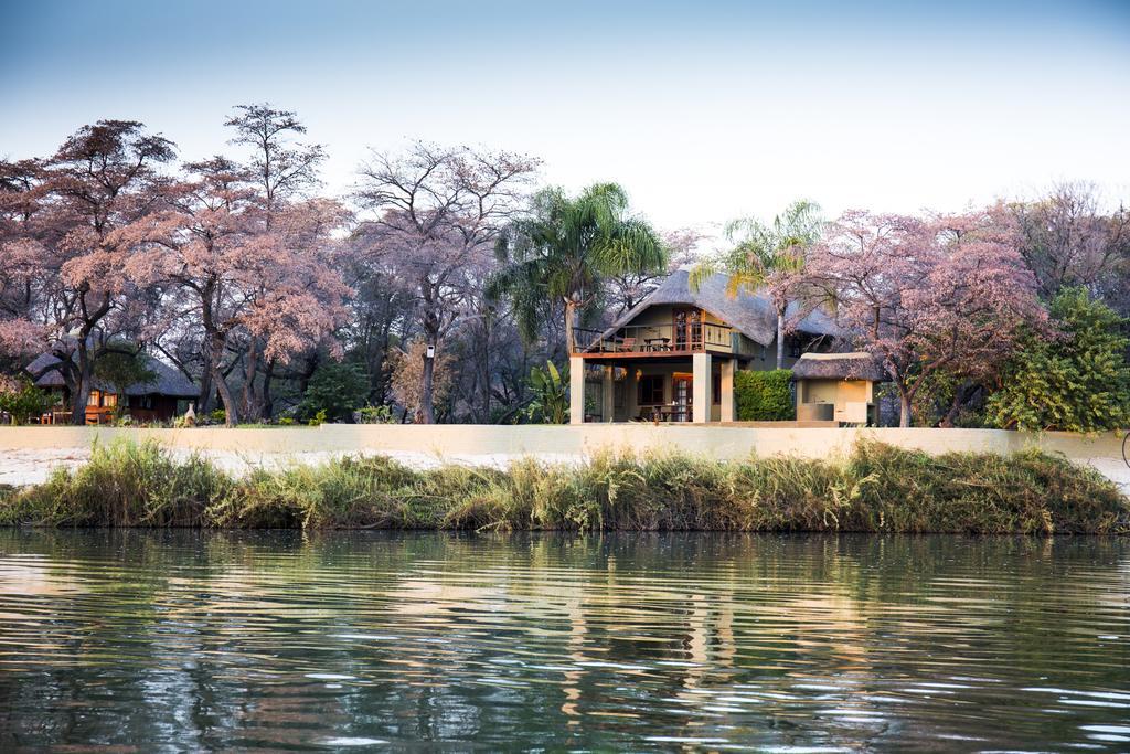 Gondwana Hakusembe River Lodge Rundu Exterior photo