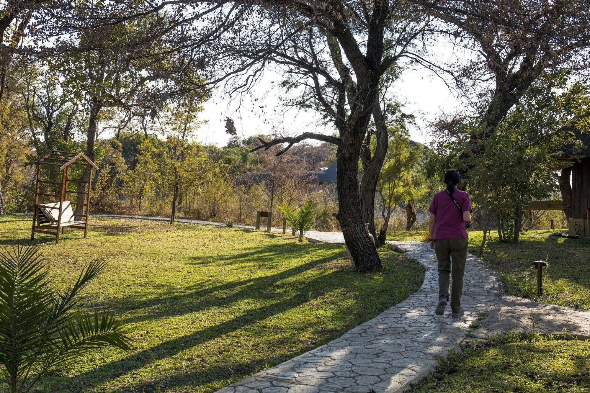 Gondwana Hakusembe River Lodge Rundu Exterior photo