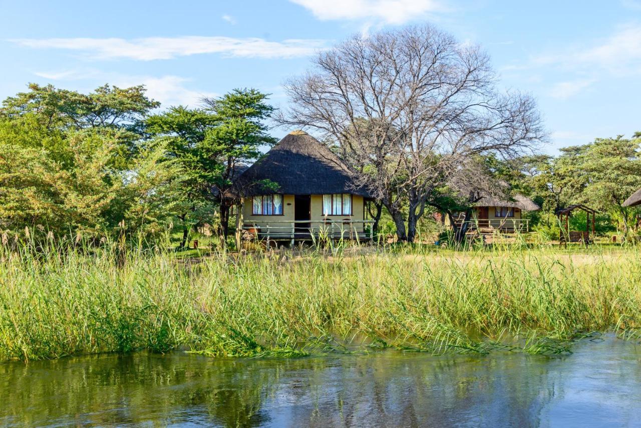 Gondwana Hakusembe River Lodge Rundu Exterior photo